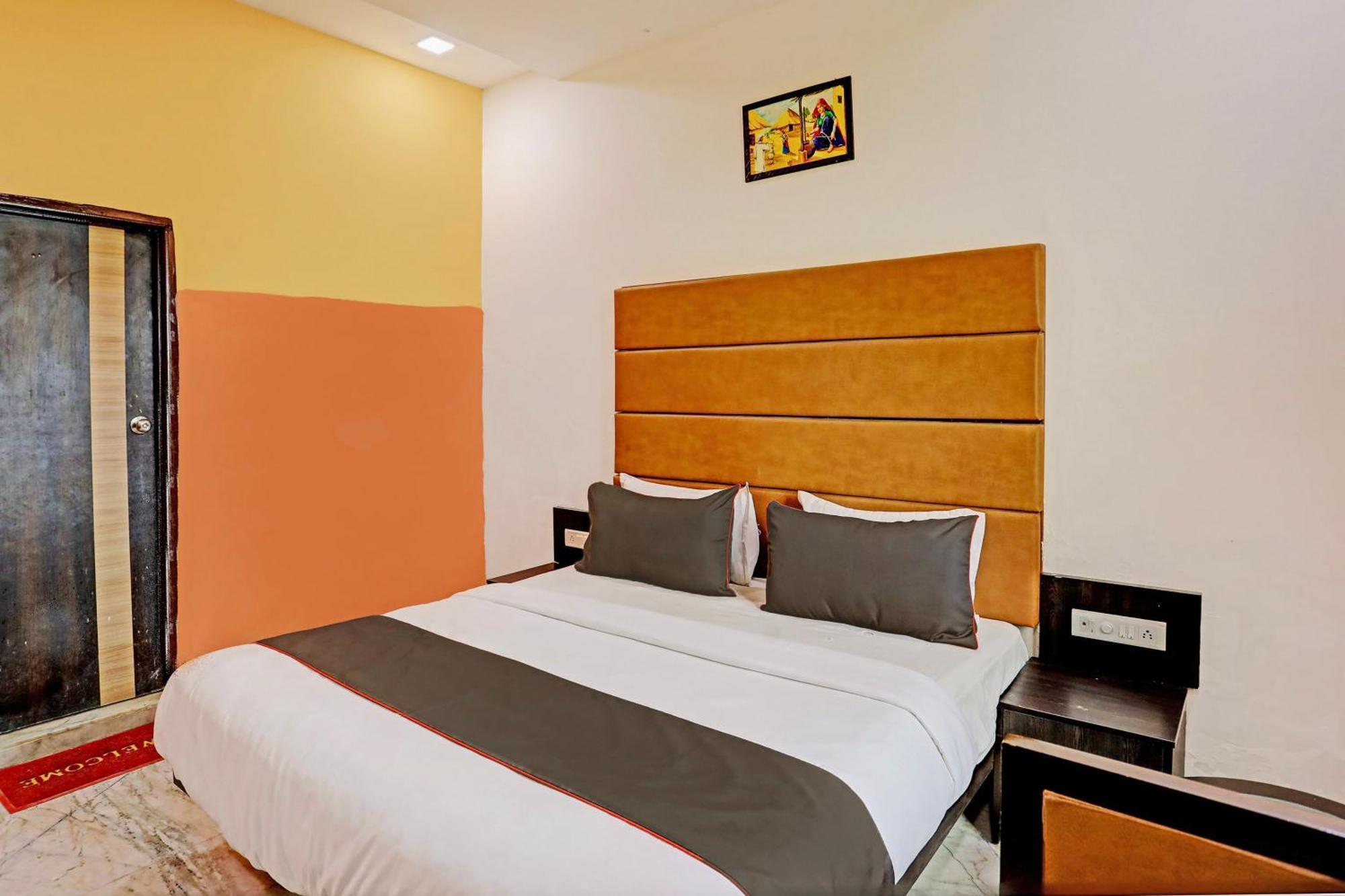 Collection O The Galaxy Resort Nathdwara Exterior photo
