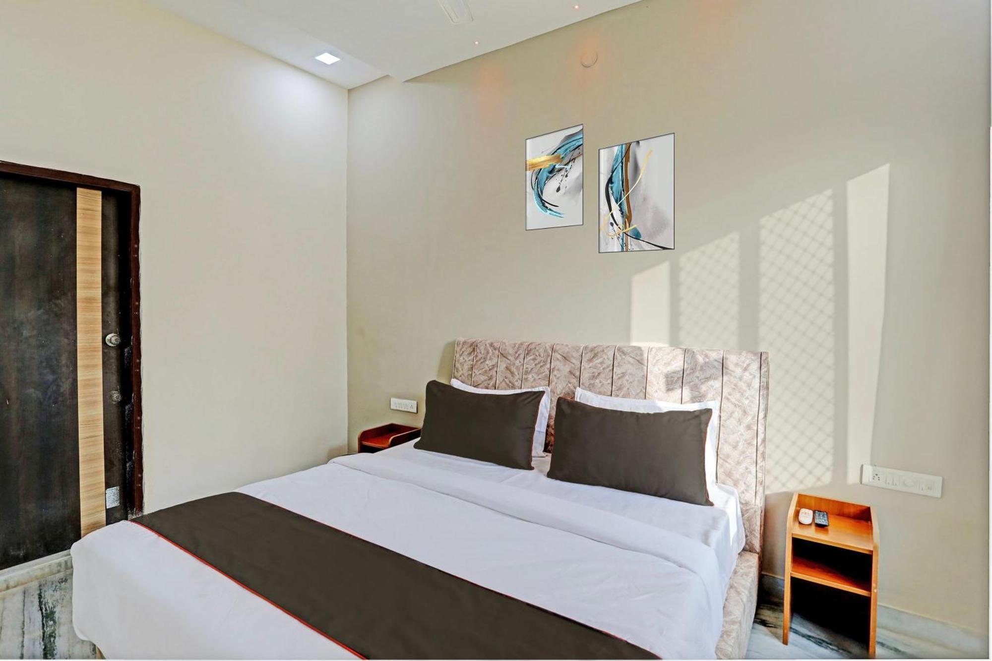 Collection O The Galaxy Resort Nathdwara Exterior photo